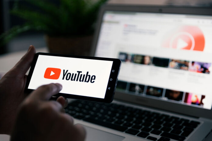 YouTube يطلب من الناشرين الكشف الكشف عن وقت إنشاء محتوى واقعي باستخدام الذكاء الاصطناعي